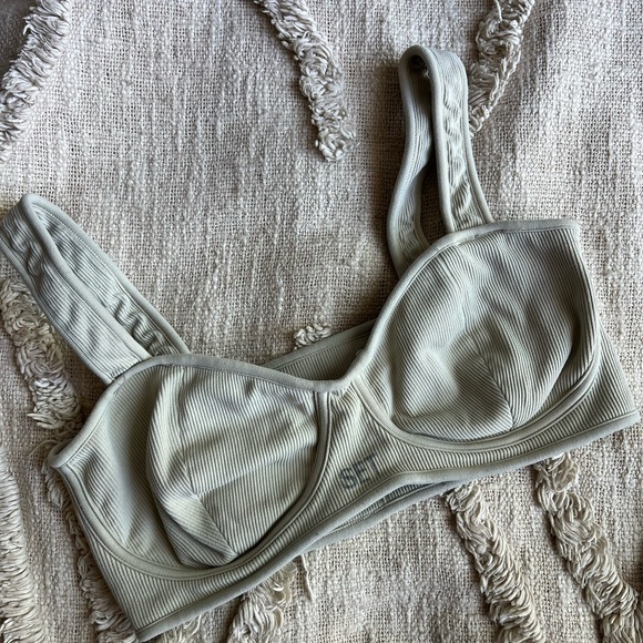 SET ACTIVE Other - SET Active Sage Green Ribbed Underwire Bra